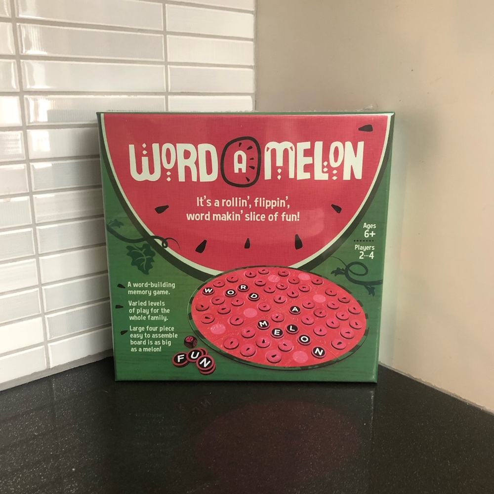 NWT Bananagrams Word A Melon game